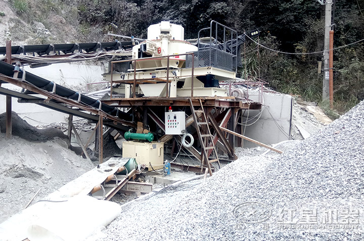想要制砂生產(chǎn)線效率高高產(chǎn)，搭配設備很重要