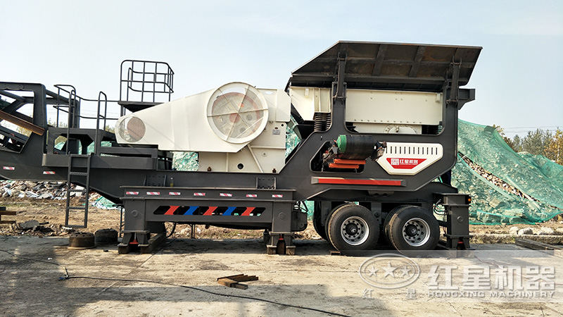 廊坊移動制砂廠安裝中，很快就可以開業(yè)了